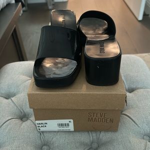 Steve Madden Harlin Sandal